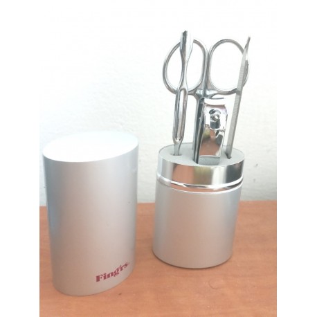 ערכת ציפורניים