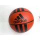 כדור של אדידס